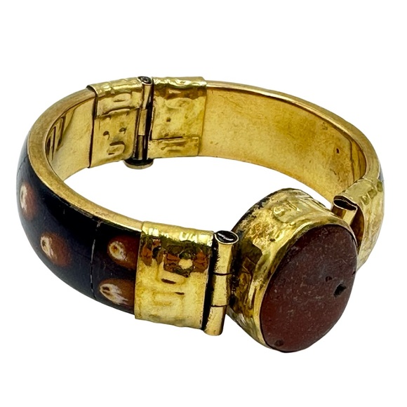 VINTAGE BONE HINGED CUFF BANGLE BRACELET BRASS ACCENTS GEMSTONE - NWOT - Picture 12 of 13